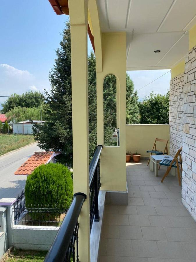 Polys Apartment And Paraskevi Studio With View Ptolemaida Buitenkant foto