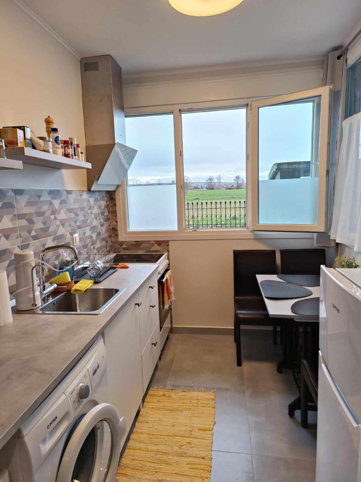 Polys Apartment And Paraskevi Studio With View Ptolemaida Buitenkant foto
