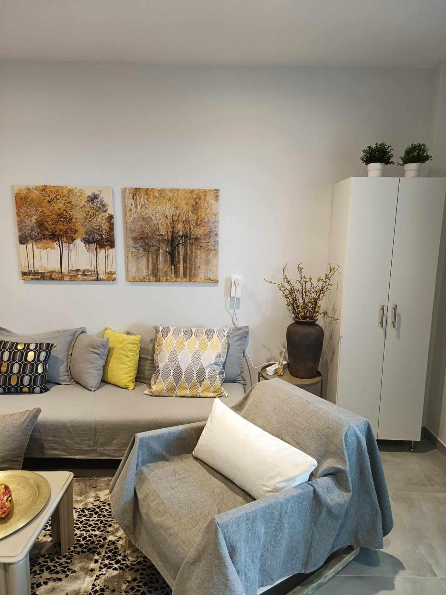 Polys Apartment And Paraskevi Studio With View Ptolemaida Buitenkant foto